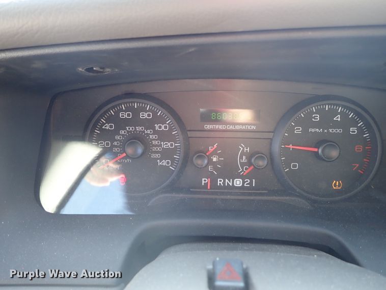 image for item DE5487 2008 Ford Crown Victoria Police Interceptor