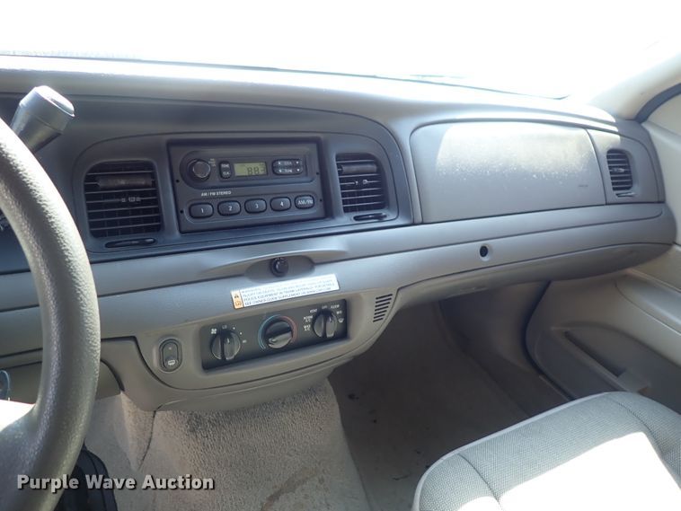 image for item DE5487 2008 Ford Crown Victoria Police Interceptor