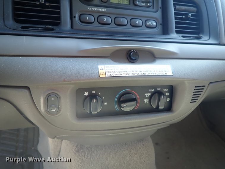 image for item DE5487 2008 Ford Crown Victoria Police Interceptor