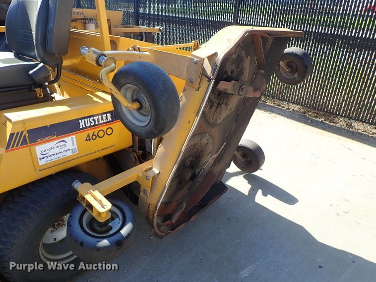image for item DE5500 Hustler 4600 ZTR lawn mower