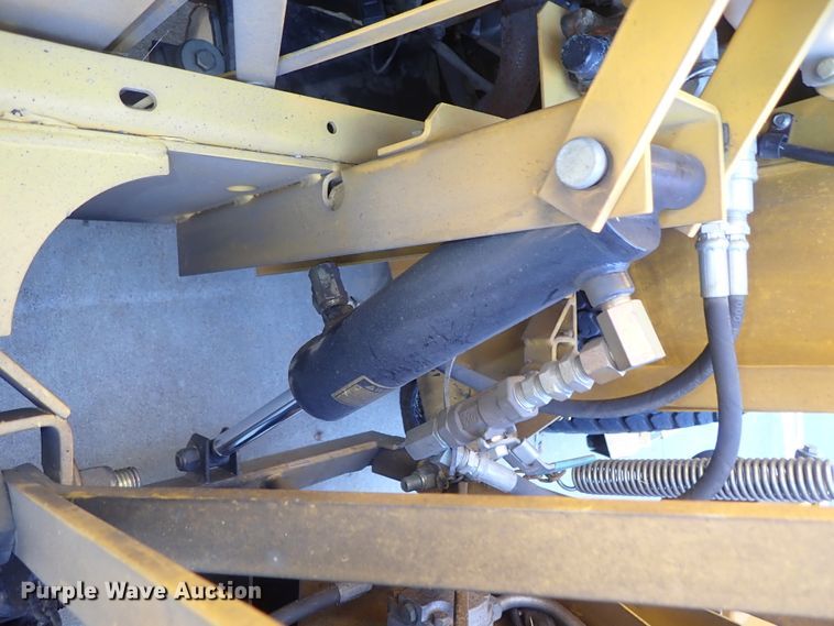 image for item DE5500 Hustler 4600 ZTR lawn mower