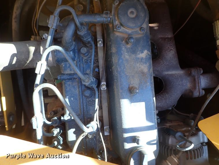 image for item DE5500 Hustler 4600 ZTR lawn mower