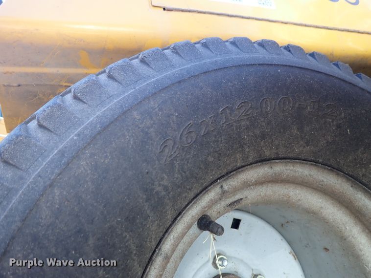 image for item DE5500 Hustler 4600 ZTR lawn mower