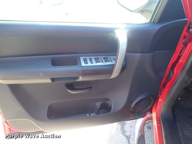 image for item DE5505 2009 Chevrolet Silverado 1500 pickup truck