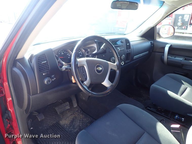 image for item DE5505 2009 Chevrolet Silverado 1500 pickup truck