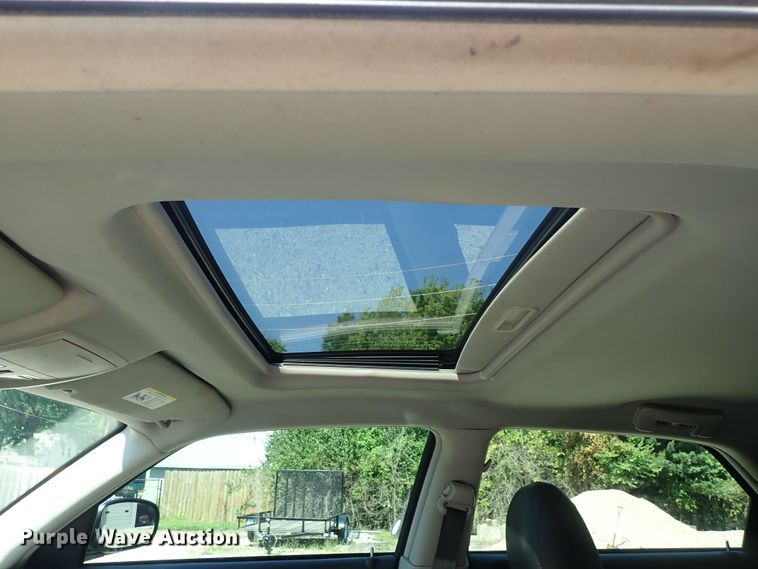 image for item DE5511 2006 Chrysler 300C SRT-8