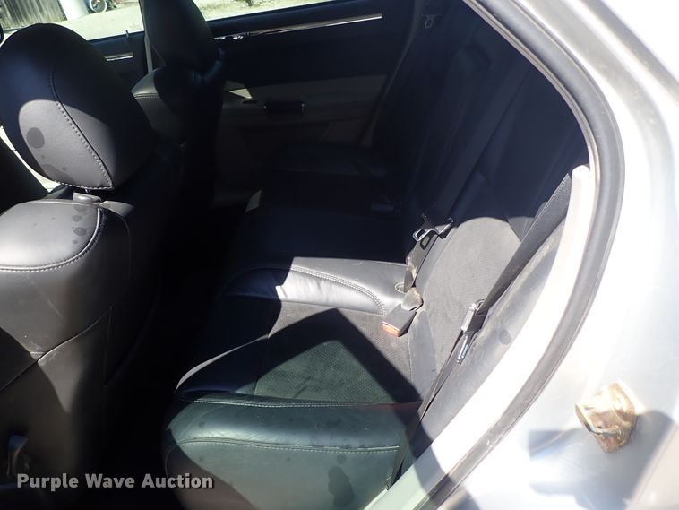 image for item DE5511 2006 Chrysler 300C SRT-8