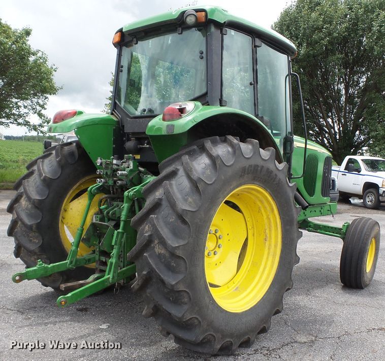 image for item DE7875 2006 John Deere 6615 tractor