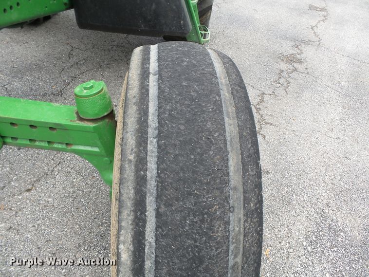 image for item DE7875 2006 John Deere 6615 tractor