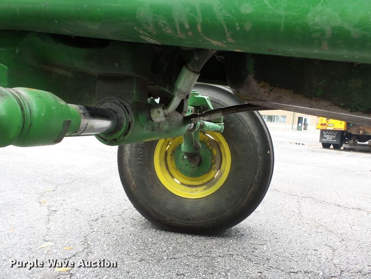 image for item DE7875 2006 John Deere 6615 tractor