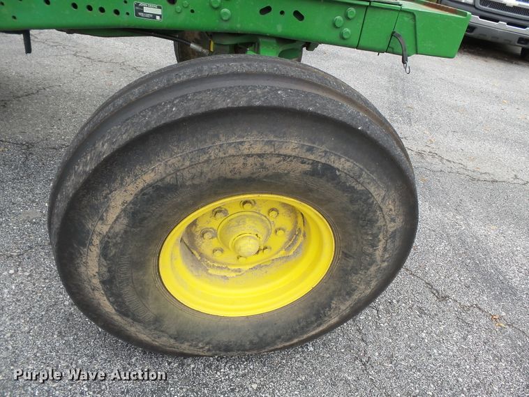 image for item DE7875 2006 John Deere 6615 tractor