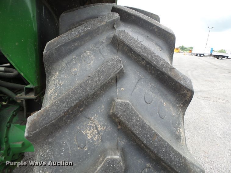 image for item DE7875 2006 John Deere 6615 tractor