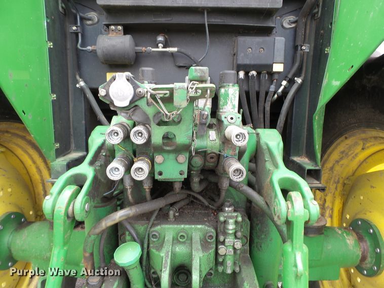 image for item DE7875 2006 John Deere 6615 tractor