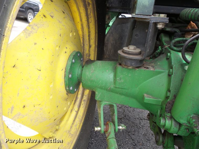 image for item DE7875 2006 John Deere 6615 tractor