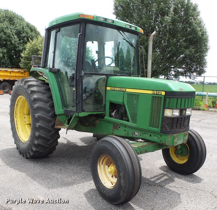 image for item DE7876 2001 John Deere 6410 tractor