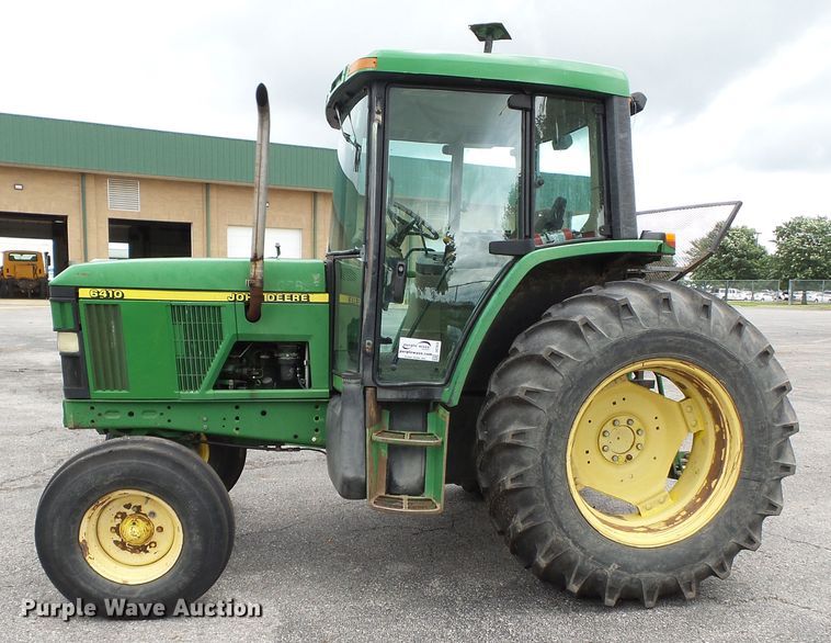 image for item DE7876 2001 John Deere 6410 tractor