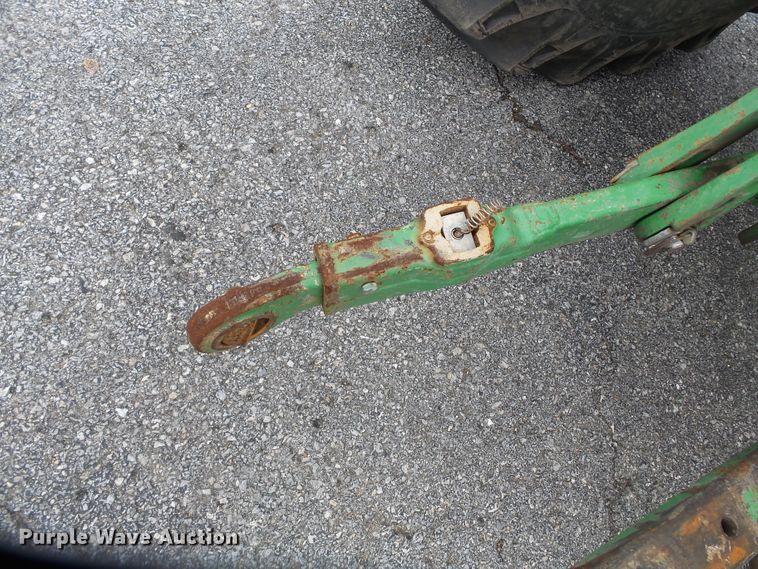 image for item DE7876 2001 John Deere 6410 tractor