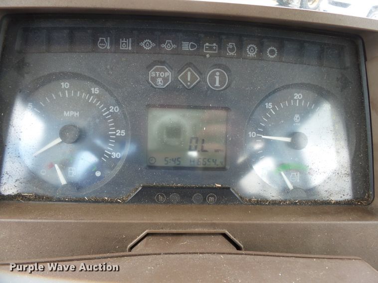 image for item DE7876 2001 John Deere 6410 tractor