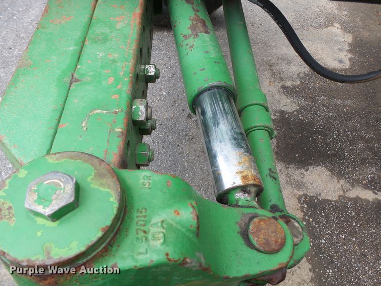 image for item DE7879 2001 John Deere 6410 tractor