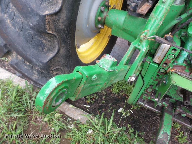 image for item DE7879 2001 John Deere 6410 tractor