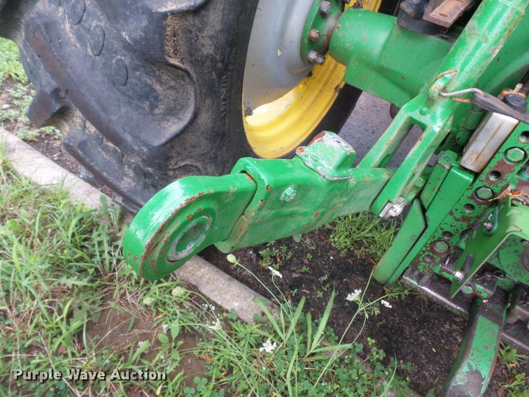 image for item DE7879 2001 John Deere 6410 tractor