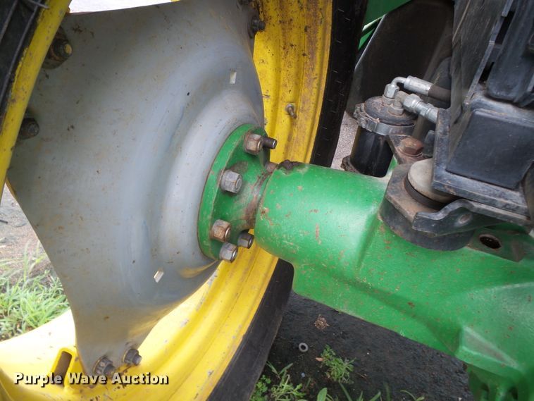 image for item DE7879 2001 John Deere 6410 tractor