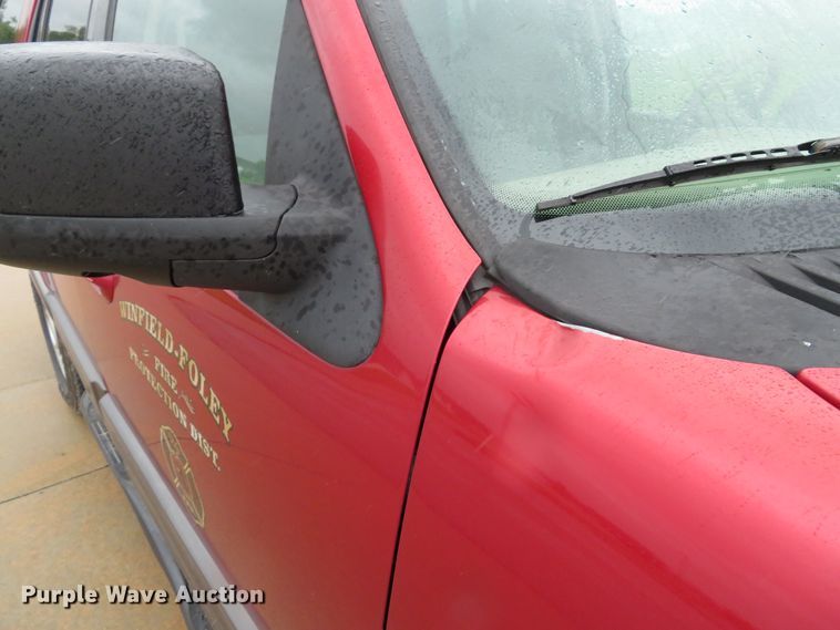 image for item DE8169 2004 Ford Expedition SUV