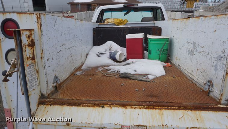 image for item DF7586 2000 Chevrolet K2500 utility bed pickup truck