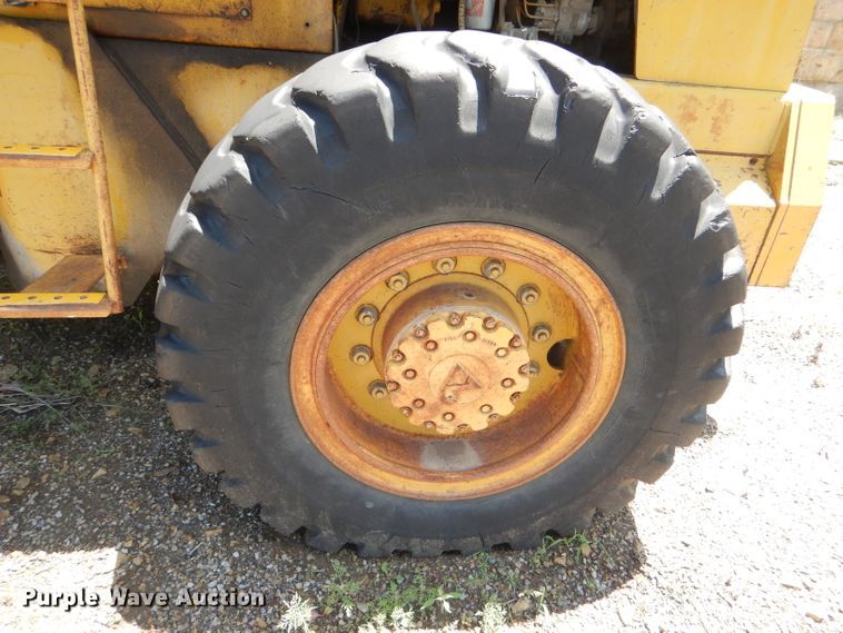 image for item DG1138 Allis Chalmers 545H wheel loader