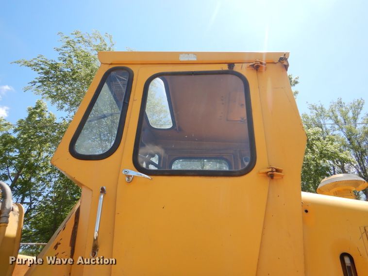 image for item DG1138 Allis Chalmers 545H wheel loader