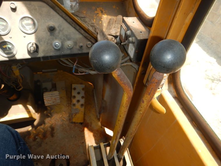 image for item DG1138 Allis Chalmers 545H wheel loader