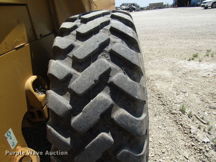 image for item DG1351 1994 Caterpillar 928F wheel loader