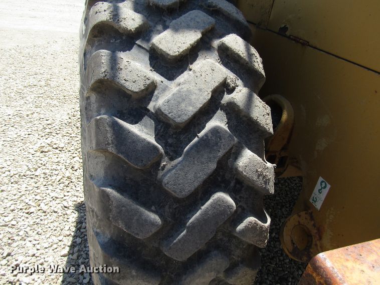 image for item DG1351 1994 Caterpillar 928F wheel loader