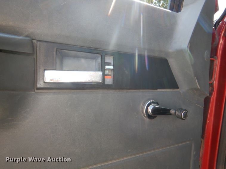 image for item DG4785 1994 Chevrolet Kodiak C6500 bucket truck