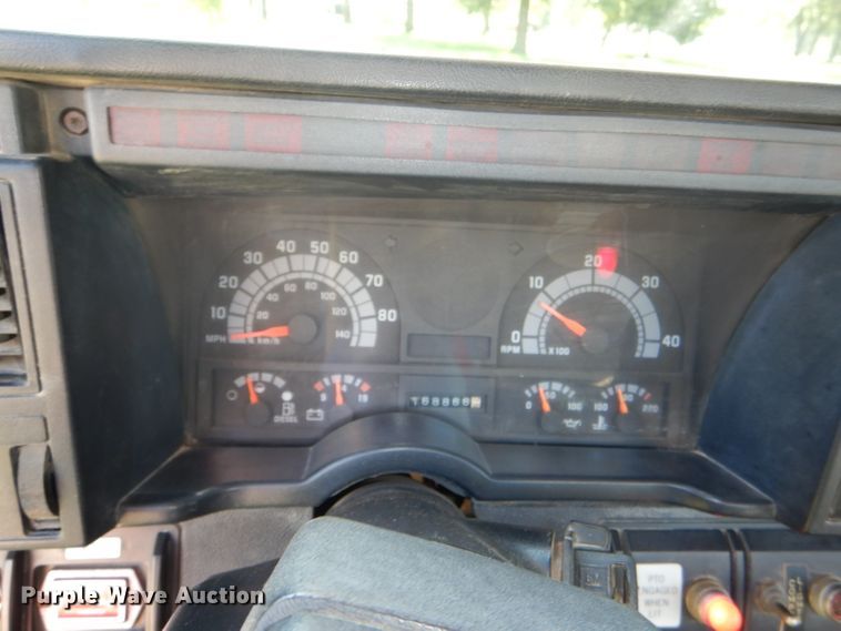 image for item DG4785 1994 Chevrolet Kodiak C6500 bucket truck