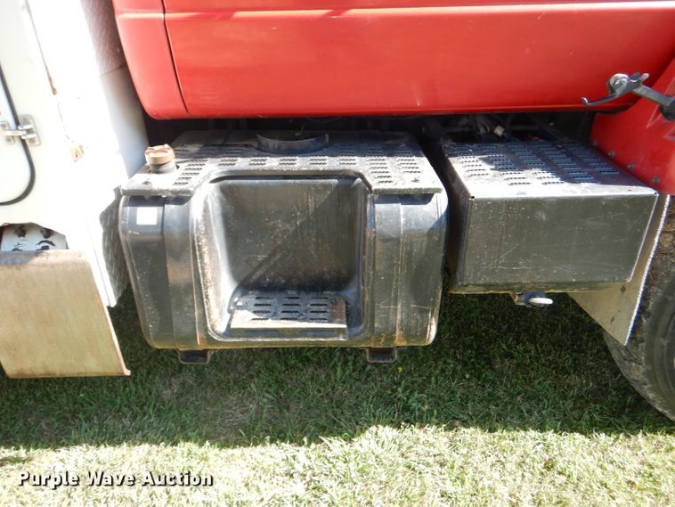 image for item DG4785 1994 Chevrolet Kodiak C6500 bucket truck