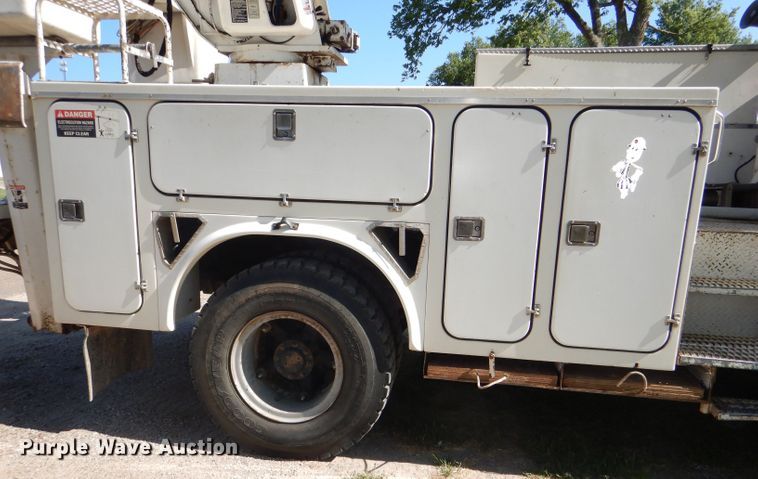 image for item DG4785 1994 Chevrolet Kodiak C6500 bucket truck
