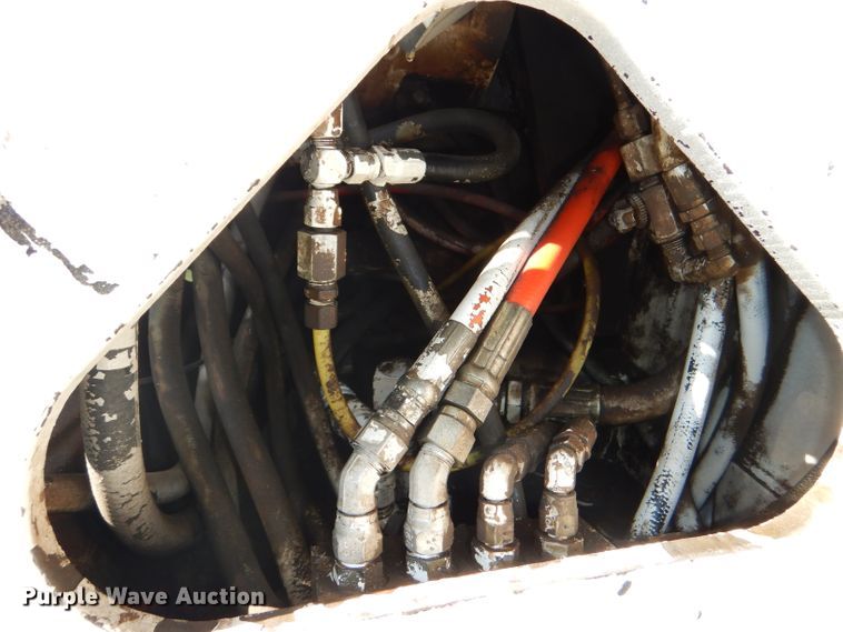 image for item DG4785 1994 Chevrolet Kodiak C6500 bucket truck