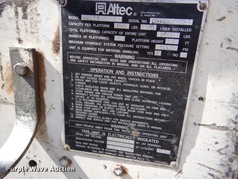 image for item DG4785 1994 Chevrolet Kodiak C6500 bucket truck