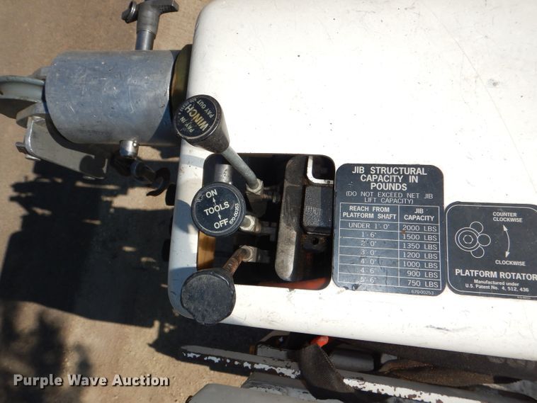 image for item DG4785 1994 Chevrolet Kodiak C6500 bucket truck