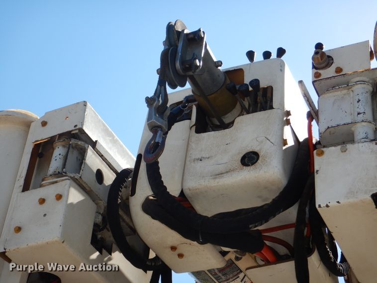 image for item DG4785 1994 Chevrolet Kodiak C6500 bucket truck