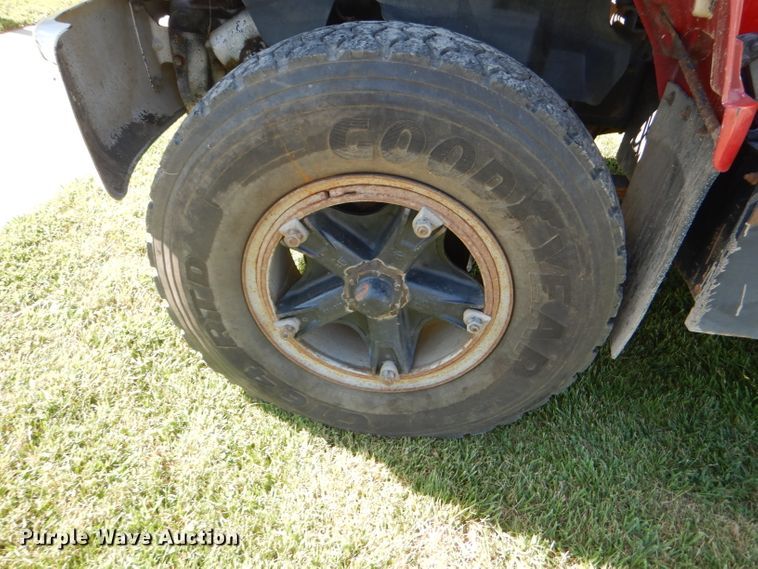 image for item DG4785 1994 Chevrolet Kodiak C6500 bucket truck