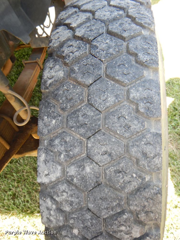 image for item DG4785 1994 Chevrolet Kodiak C6500 bucket truck