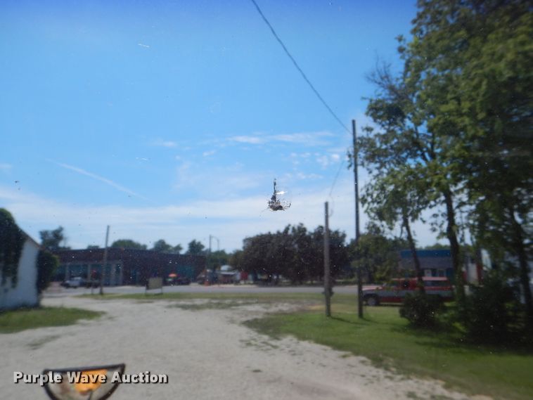 image for item DG4790 1995 International 3800 school bus