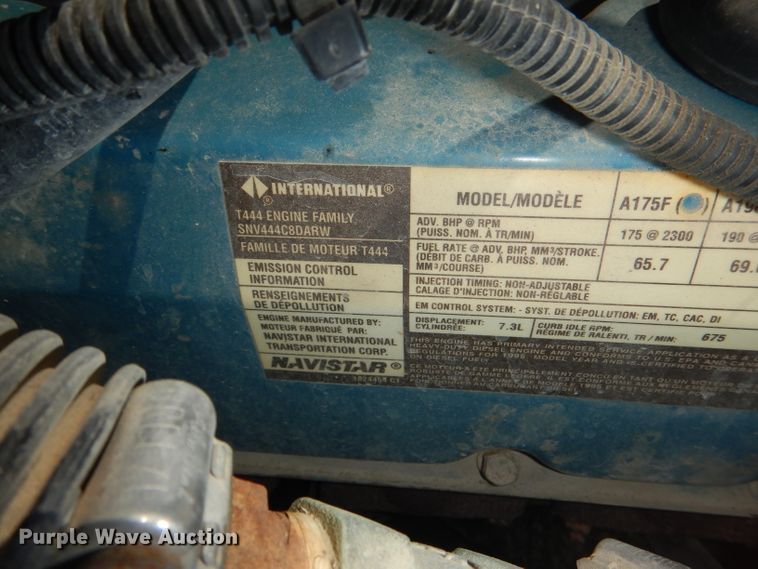 image for item DG4790 1995 International 3800 school bus