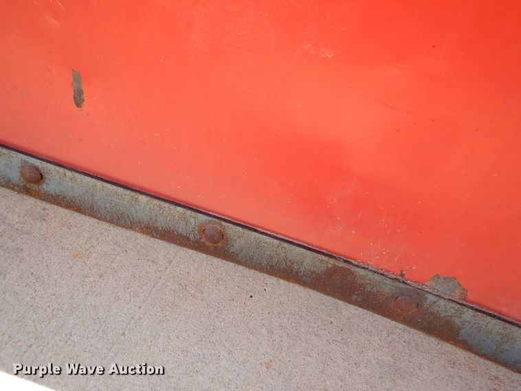 image for item DG4823 2002 Ford F350 Super Duty XL pickup truck