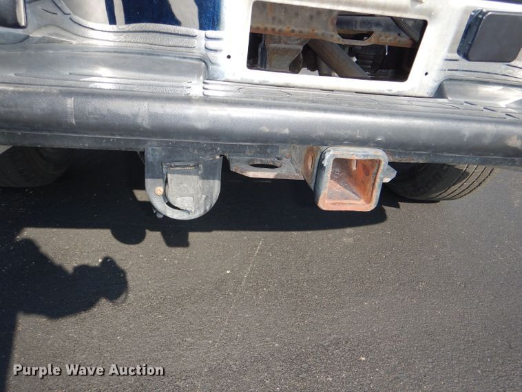 image for item DG4826 2006 GMC Sierra 1500 Ext. Cab pickup truck