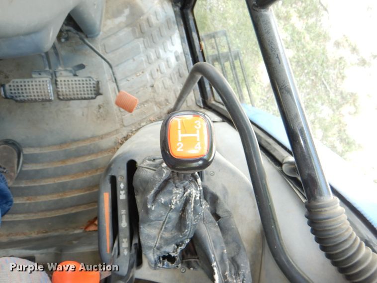 image for item DG4827 1998 New Holland TS100 tractor