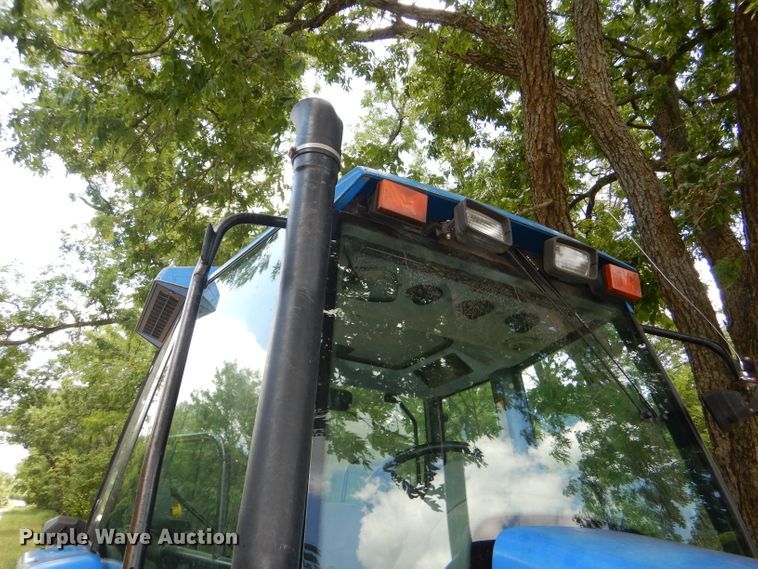 image for item DG4827 1998 New Holland TS100 tractor