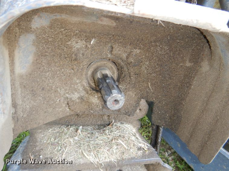 image for item DG4827 1998 New Holland TS100 tractor